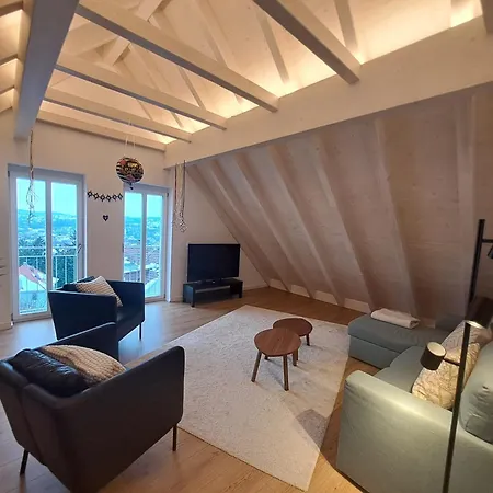 Boardinghaus Bergstrasse 24 Dg Κόμπουργκ
