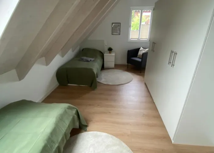 Boardinghaus Bergstrasse 24 Dg * Coburg